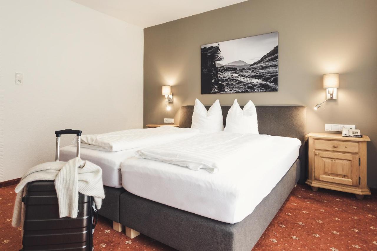 אומהאוזן Hotel Johanna Mitten Im Oetztal מראה חיצוני תמונה