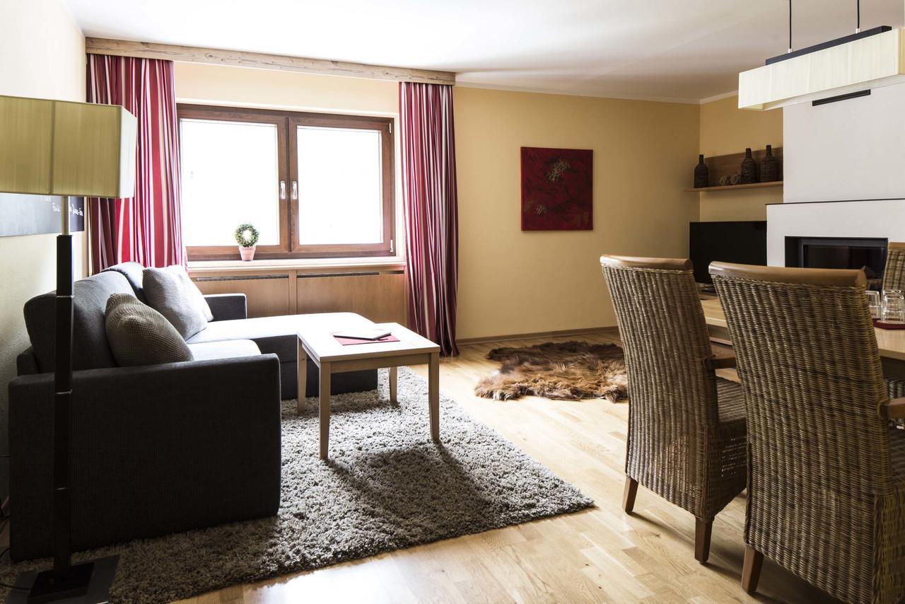 אומהאוזן Hotel Johanna Mitten Im Oetztal מראה חיצוני תמונה